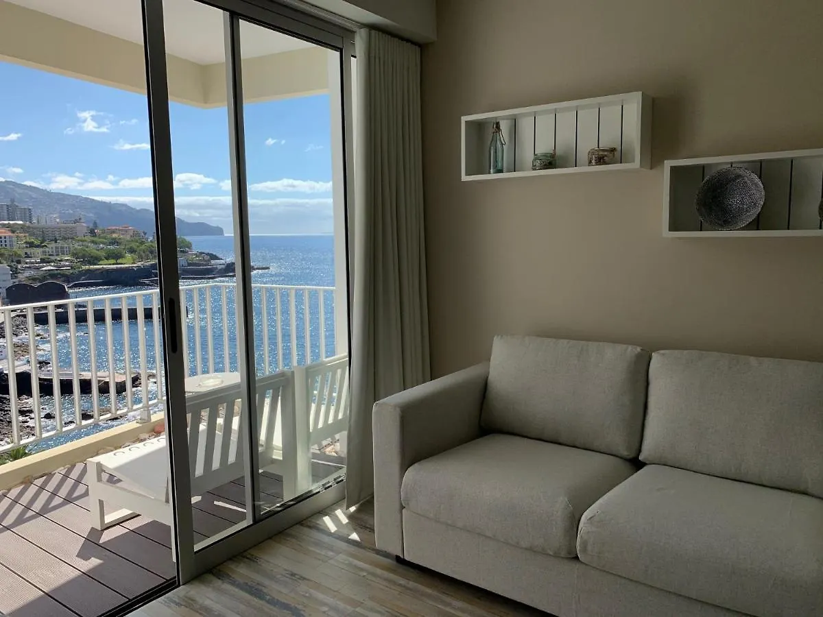 Apartamentos Do Mar Funchal  Portugal