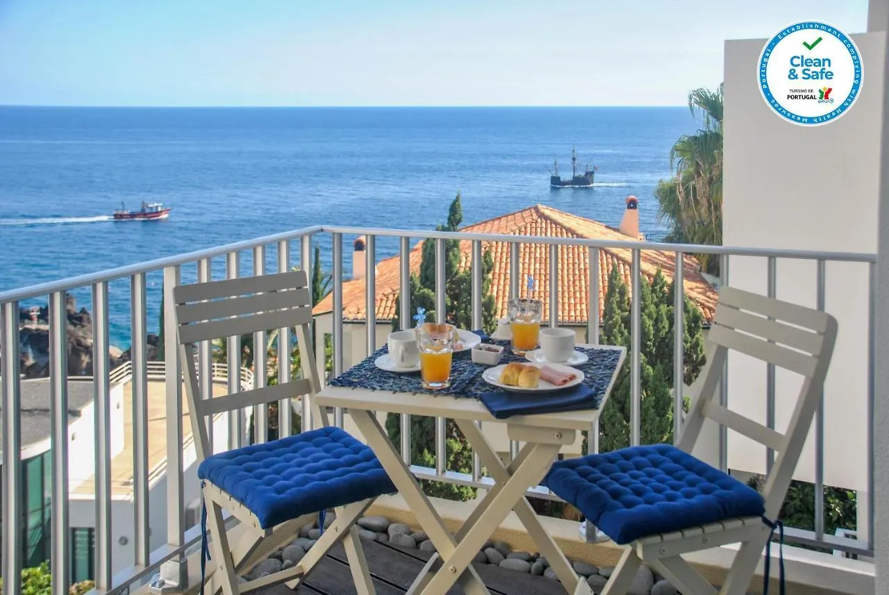 Apartamentos Do Mar Funchal  Portugal