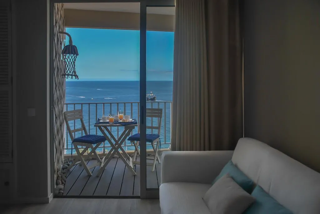 Apartamentos Do Mar Funchal  Funchal (Madeira)